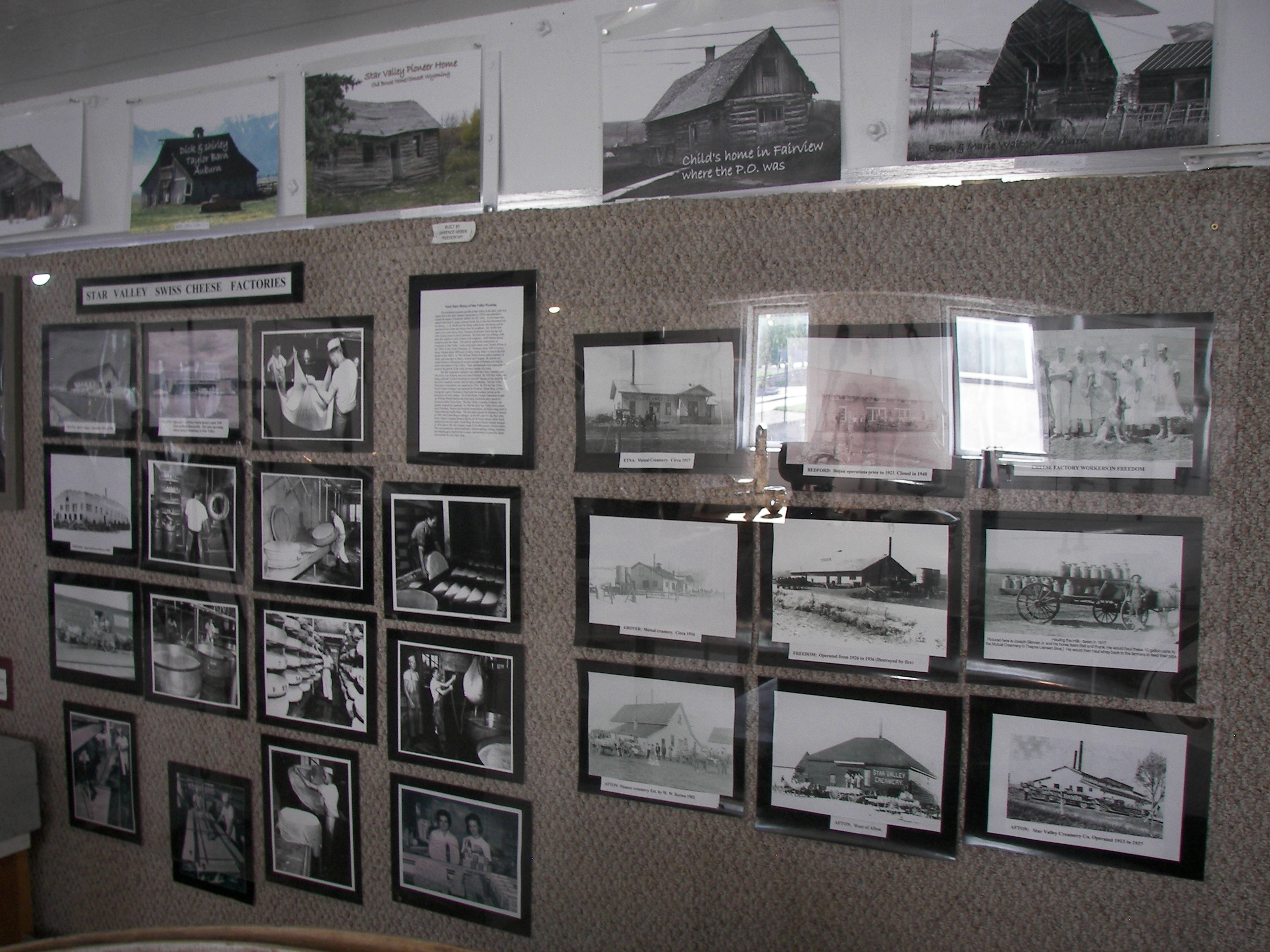 Room 5 - Wall Pictures